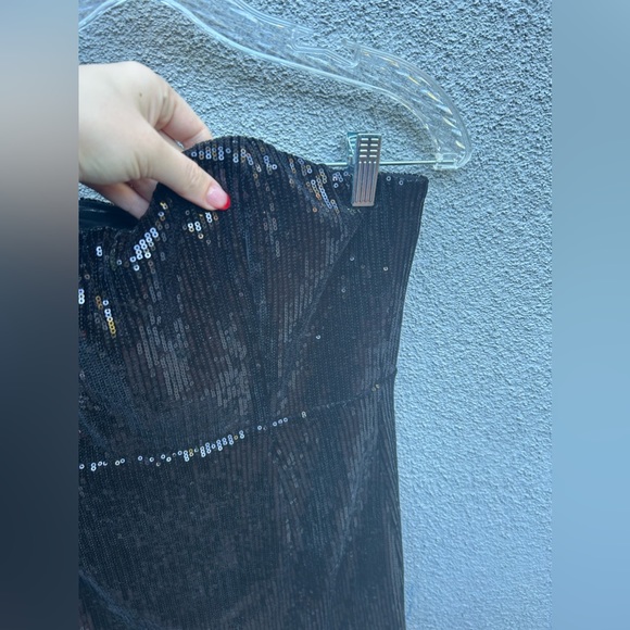 NBD Kalindi Midi Dress in Black Sequin & Feather Trim Size Medium - Picture 7 of 10